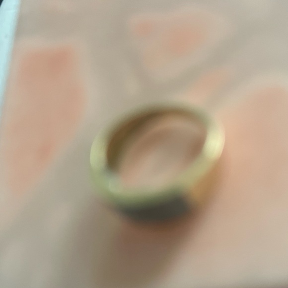 10k diamond ring - Picture 3 of 6